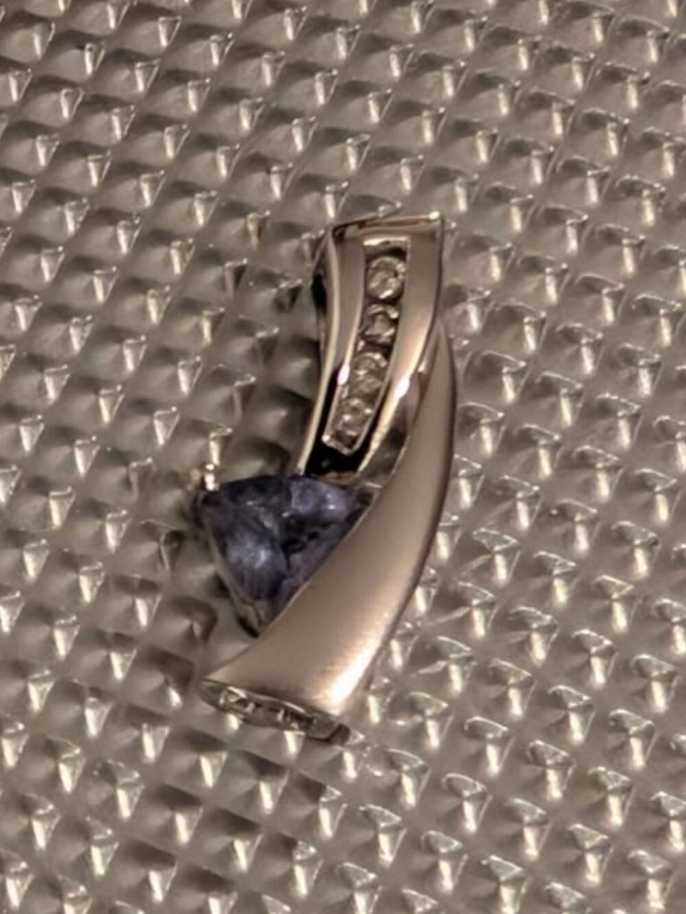 10k White Gold Necklace Pendant amethyst purple heavy